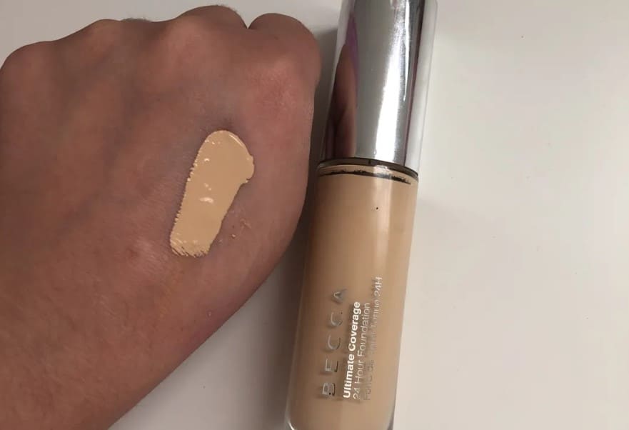 Becca Ultimate Coverage 24-Hour Foundation Swatches