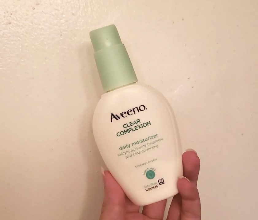 Aveeno Clear Complexion Daily Moisturizer Review